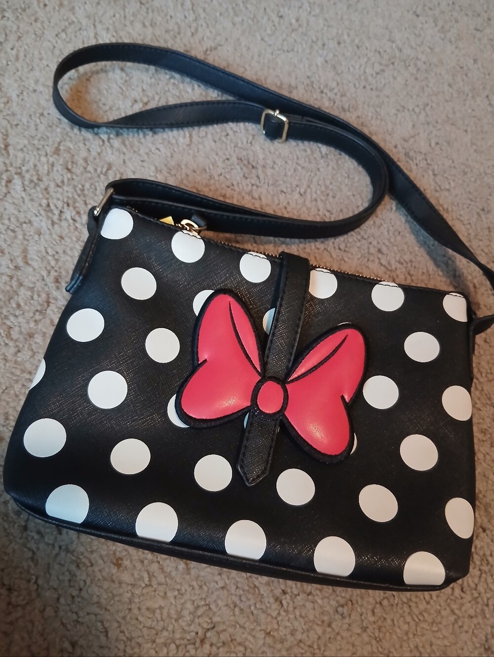 Disney Parks Minnie Mouse Bow Polka Dot Purse (With adjustable Strap?
